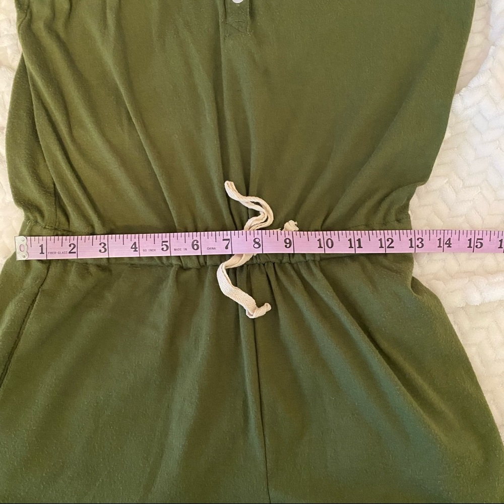 Green romper - Picture 7 of 8